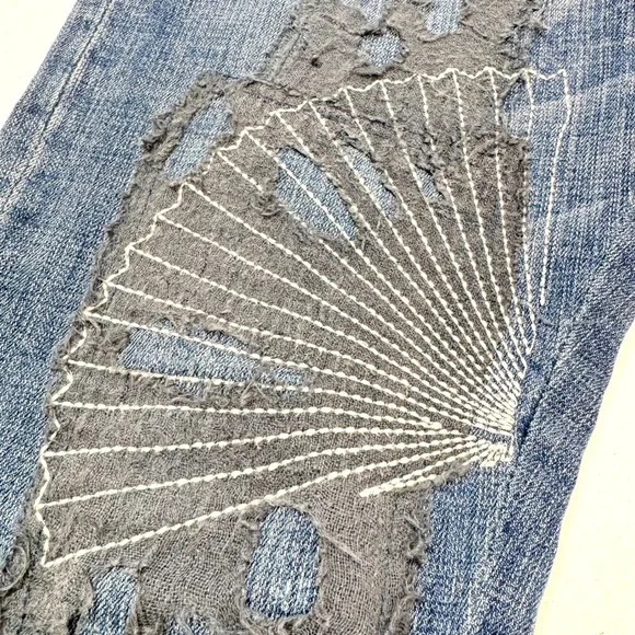 Pilcro Jean Hyphen Shibori Mid-Rise 31 Blue Denim Patchwork Embroidered Straight - Picture 7 of 9